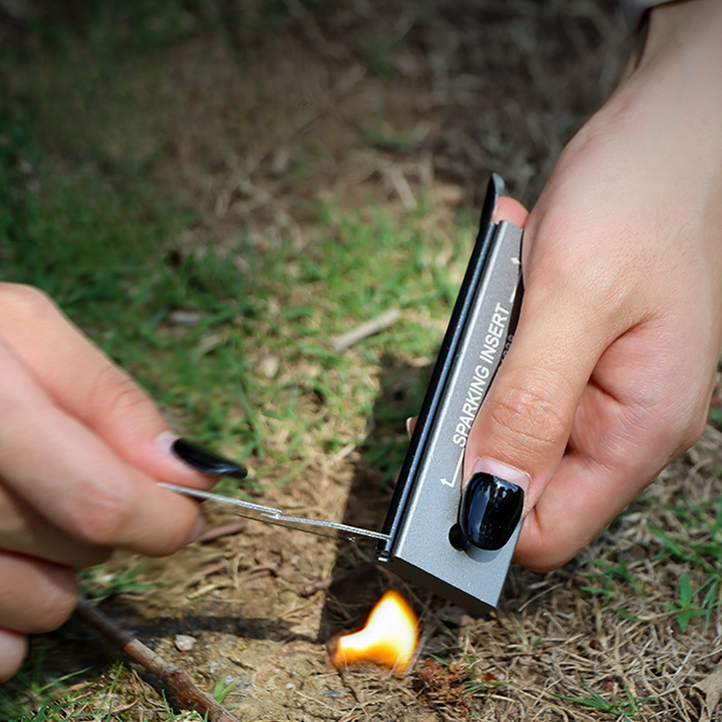 ชุดจุดไฟฉุกเฉินแบบกันน้ำ แมกนี - Magnesium Fire Starter บทวิจารณ์และราคา
